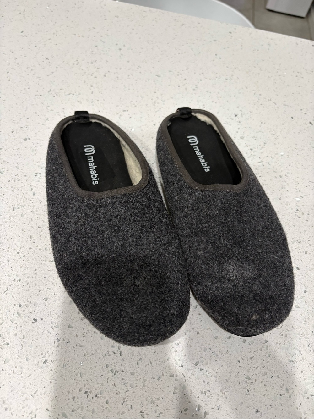 Mahabis mens 40 us 7.5 Dark Gray Wool Slip-On Slippers